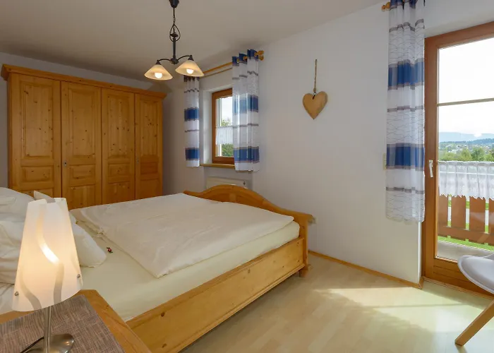 Landhaus Almer Apartment Zwiesel